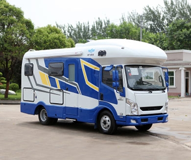 新飛超越房車(chē)