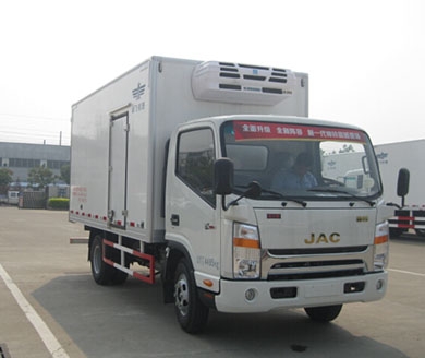 冷藏車